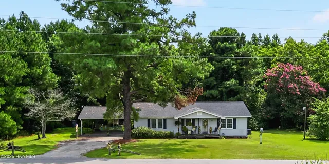 $240,000 | 3665 Midway Drive, Whiteville, NC 28472