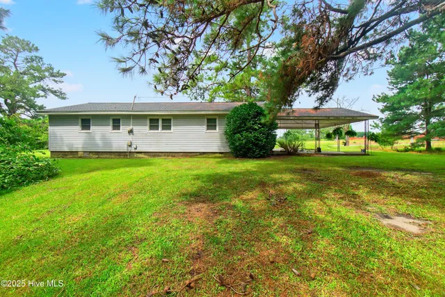 $240,000 | 3665 Midway Drive, Whiteville, NC 28472