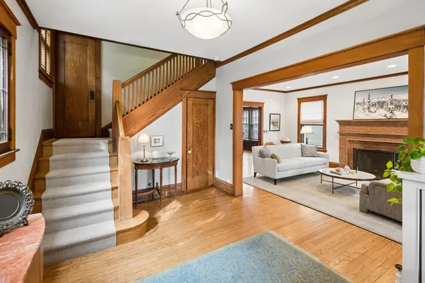 $1,439,000 | 729 Lincoln Street, Evanston, IL 60201