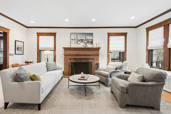 $1,439,000 | 729 Lincoln Street, Evanston, IL 60201