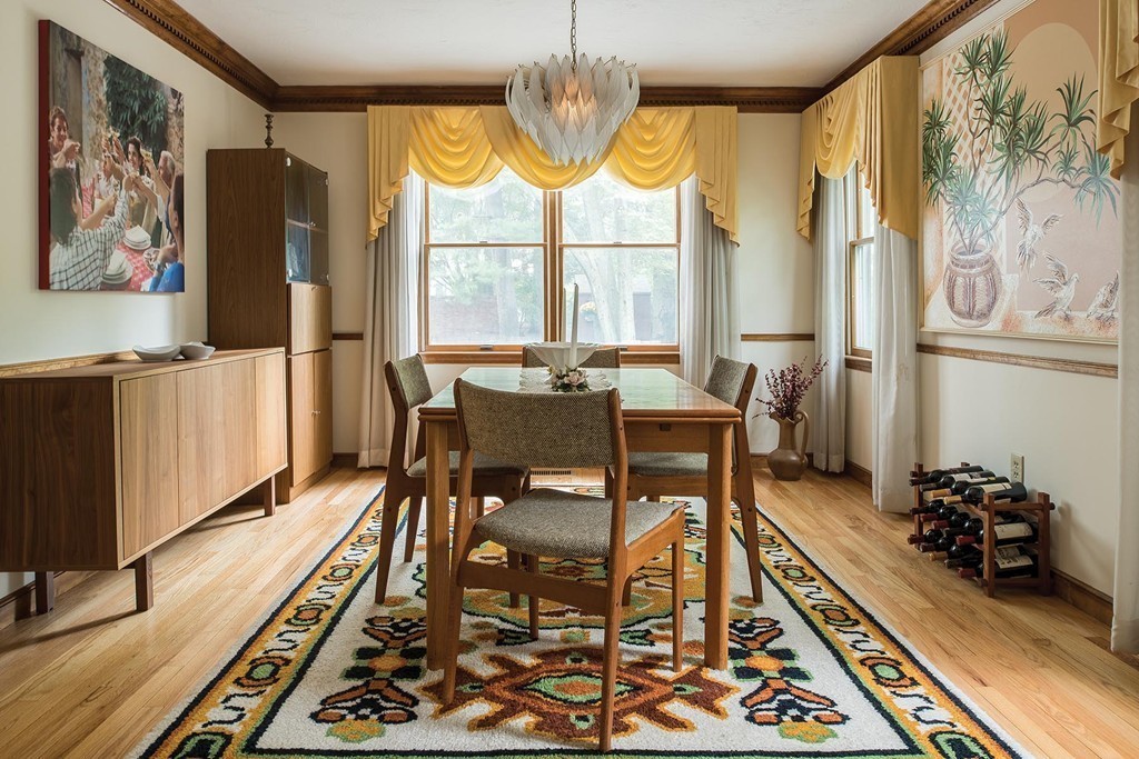 478 Clinton Road Brookline, MA 02467 - Photo 5 of 22