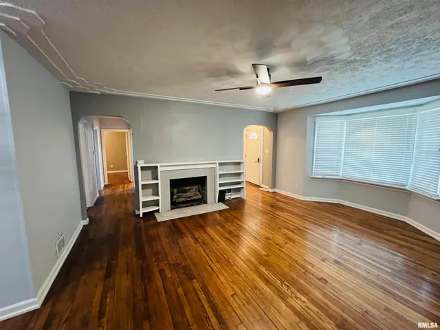 $110,000 | 321 North Calhoun Street, Equality, IL 62934