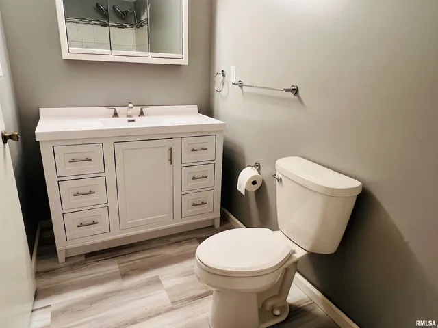 $110,000 | 321 North Calhoun Street, Equality, IL 62934