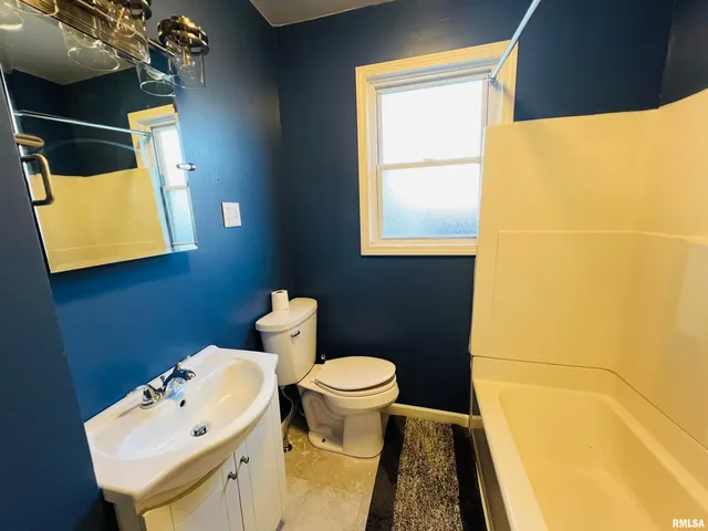 $110,000 | 321 North Calhoun Street, Equality, IL 62934