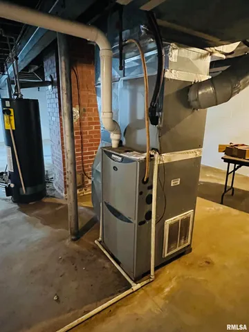 $110,000 | 321 North Calhoun Street, Equality, IL 62934