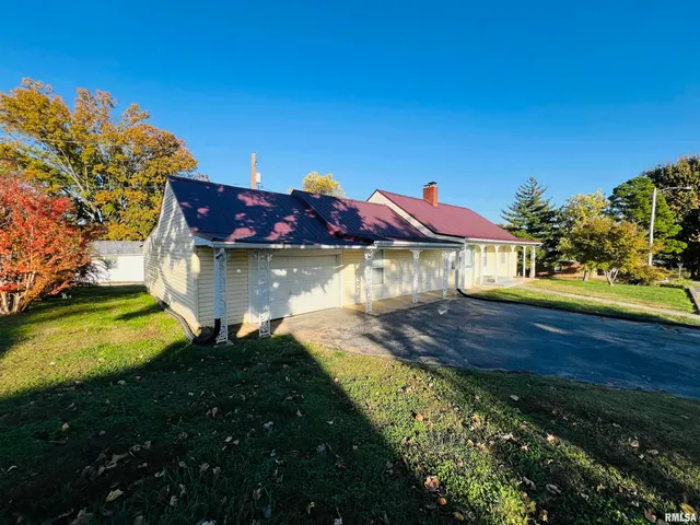 $110,000 | 321 North Calhoun Street, Equality, IL 62934