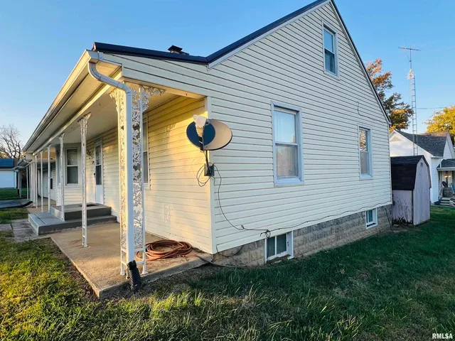 $110,000 | 321 North Calhoun Street, Equality, IL 62934