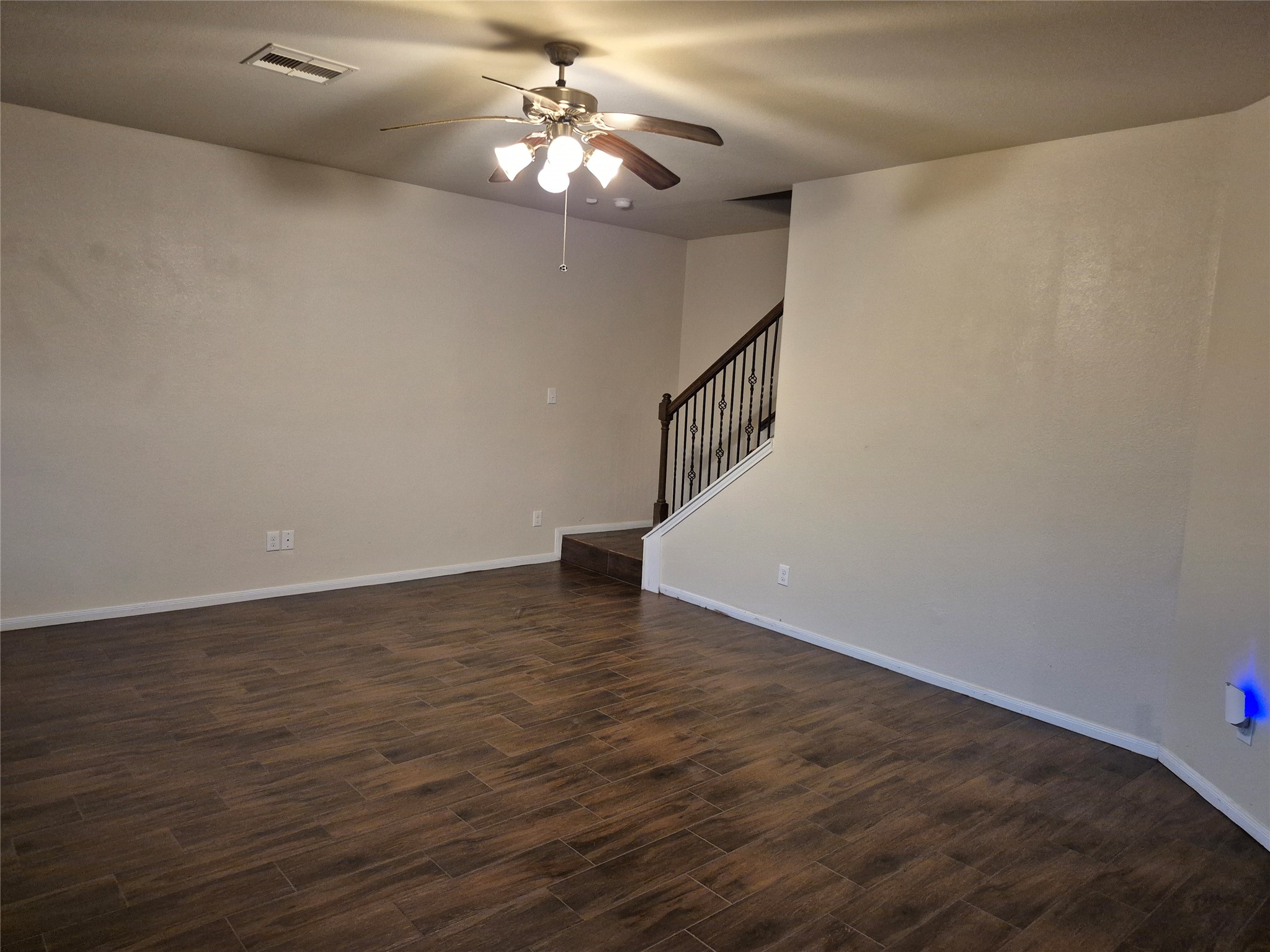 2380 Elm Crossing Trail Spring, TX 77386 - Photo 10 of 36 Living room