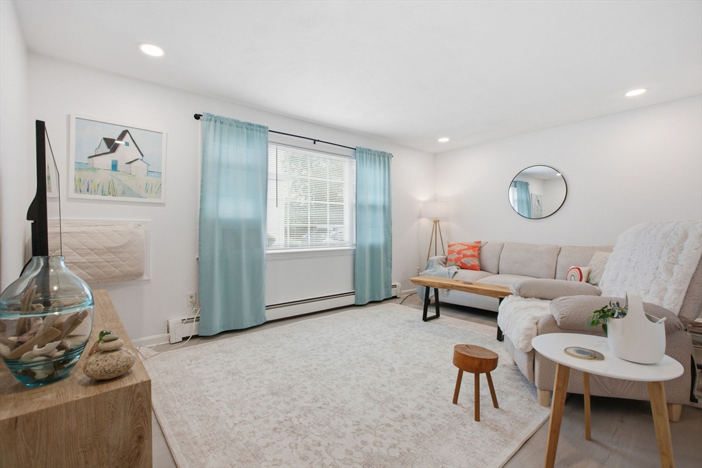 163 Center Street, Unit 4 Dennis, MA 02639 - Photo 13 of 18