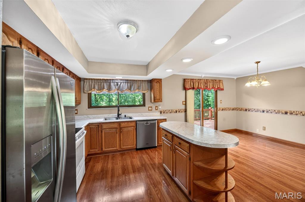 2034 Raintree Drive Imperial, MO 63052 - Photo 13 of 51