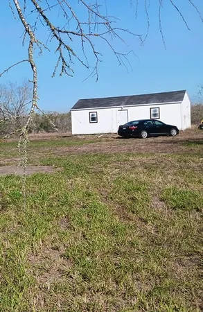 $140,000 | 6267 County Road 523, Skidmore, TX 78389