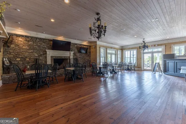 $1,199,000 | 205 Carolina Street, Dillard, GA 30537