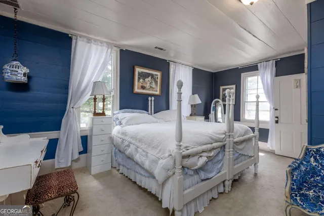 $1,199,000 | 205 Carolina Street, Dillard, GA 30537