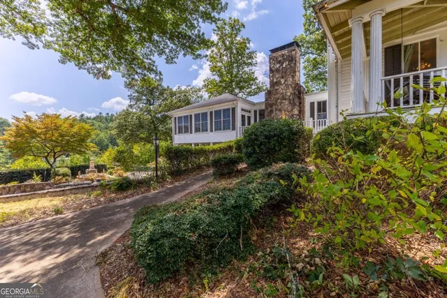 $1,199,000 | 205 Carolina Street, Dillard, GA 30537