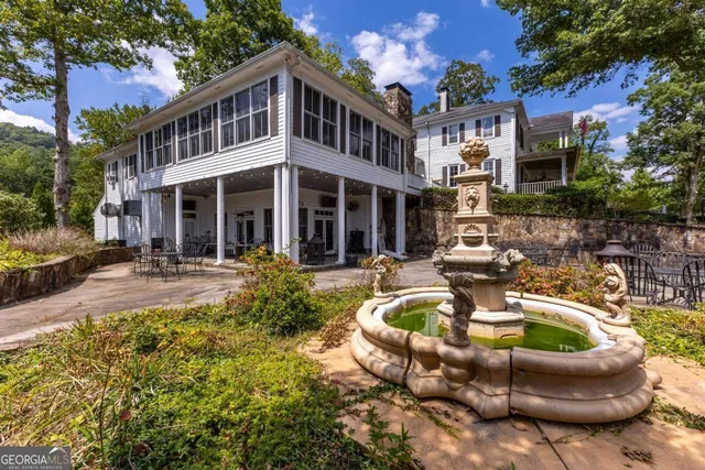 $1,199,000 | 205 Carolina Street, Dillard, GA 30537