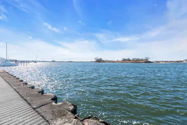 a picture of room with lots of white walls