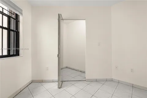 $325,000 | 10249 Northwest 9th St Circle, Unit 1078, Miami, FL 33172