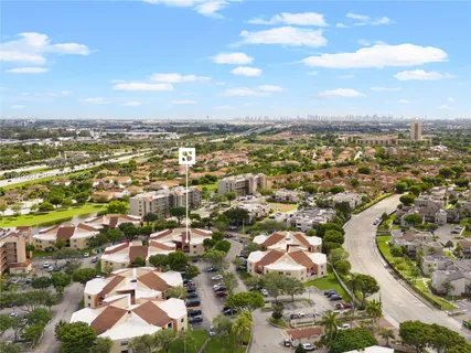 $325,000 | 10249 Northwest 9th St Circle, Unit 1078, Miami, FL 33172