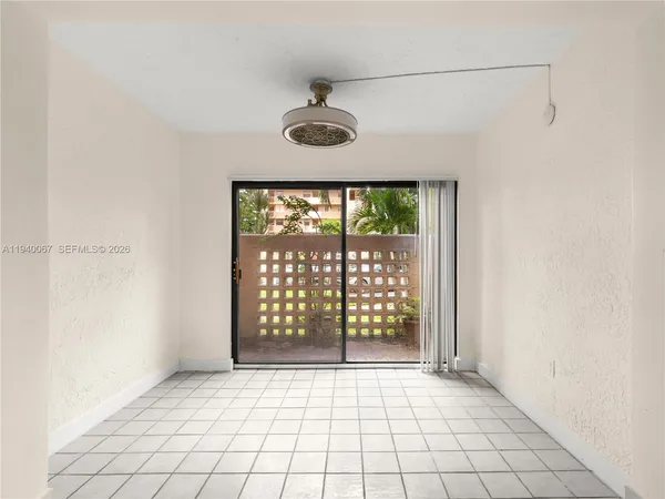 $325,000 | 10249 Northwest 9th St Circle, Unit 1078, Miami, FL 33172