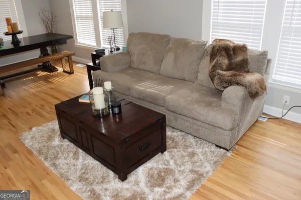 $2,300 | 518 North Avenue, Hapeville, GA 30354