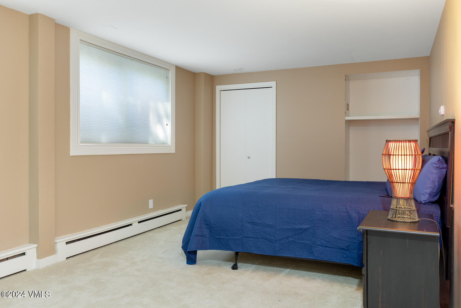 18 Beaver Road, Unit 1 Avon, CO 81620 - Photo 38 of 46 a room with a bed and window