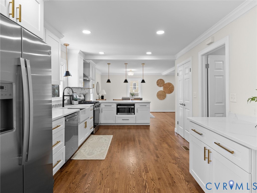 2501 Wildercroft Road Midlothian, VA 23113 - Photo 20 of 79 a view of kitchen with wooden floor