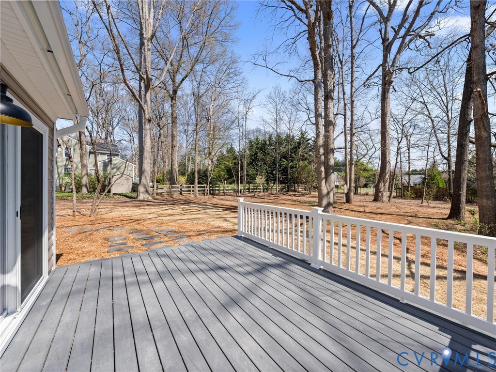2501 Wildercroft Road Midlothian, VA 23113 - Photo 74 of 79 TREX Deck