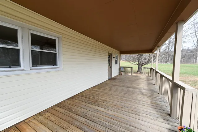 $289,900 | 19349 Highway 156, Patriot, IN 47038