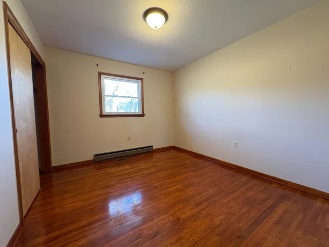 $289,900 | 19349 Highway 156, Patriot, IN 47038