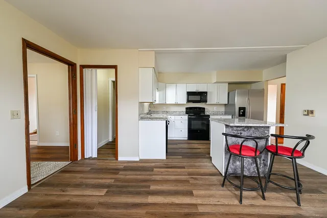 $289,900 | 19349 Highway 156, Patriot, IN 47038