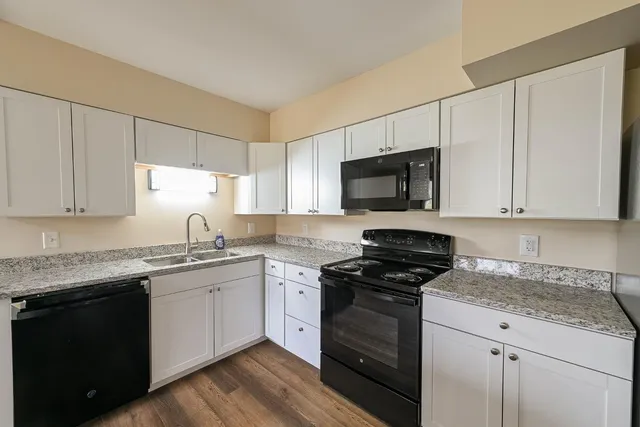 $289,900 | 19349 Highway 156, Patriot, IN 47038