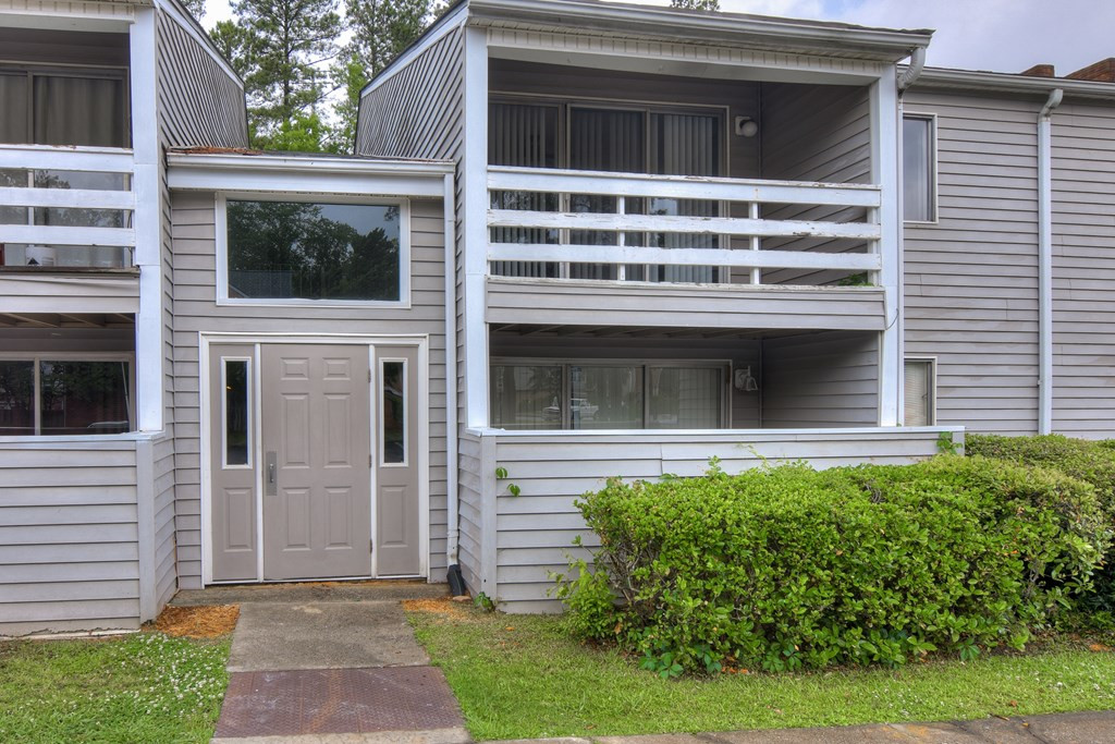 1017 Stevens Creek Road, Unit J204 Augusta, GA 30907 - Photo 2 of 16