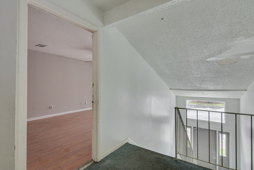 1017 Stevens Creek Road, Unit J204 Augusta, GA 30907 - Photo 4 of 16