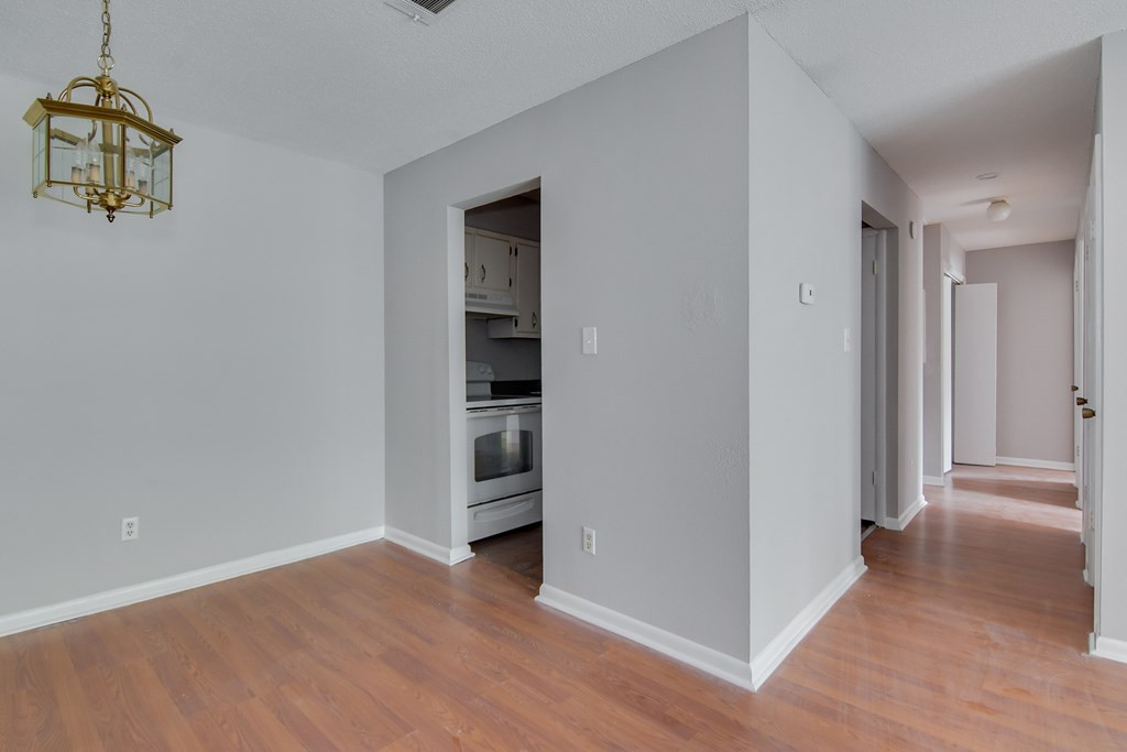 1017 Stevens Creek Road, Unit J204 Augusta, GA 30907 - Photo 8 of 16