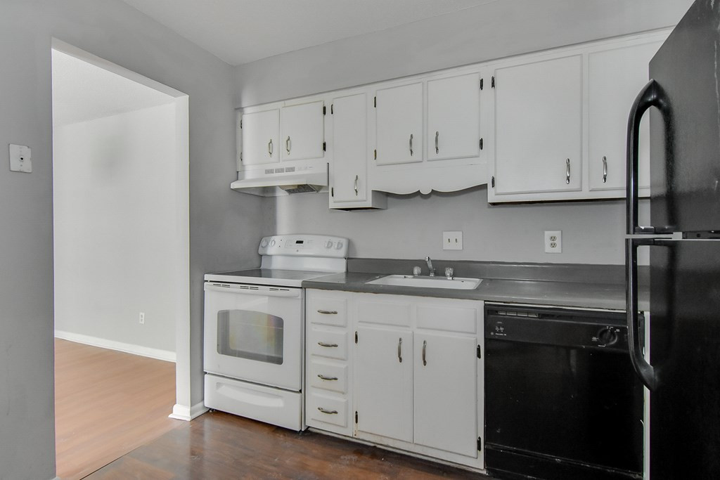 1017 Stevens Creek Road, Unit J204 Augusta, GA 30907 - Photo 9 of 16