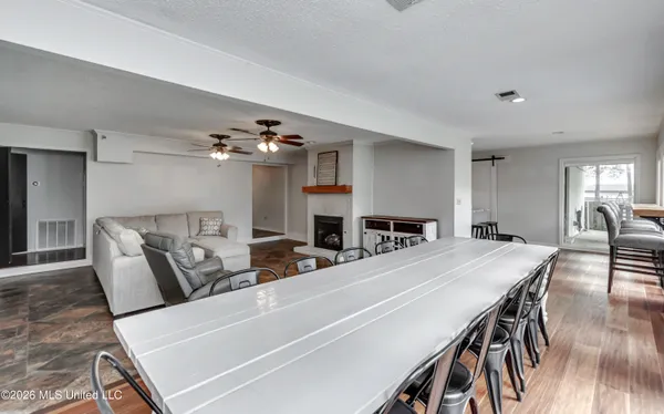 $574,900 | 907 Audubon Point Drive, Brandon, MS 39047