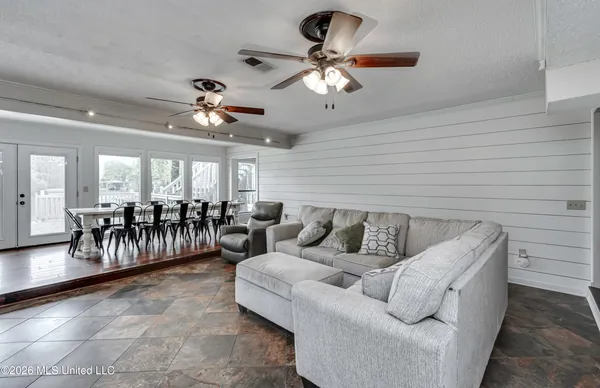 $574,900 | 907 Audubon Point Drive, Brandon, MS 39047