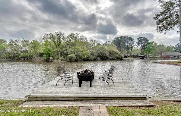 $574,900 | 907 Audubon Point Drive, Brandon, MS 39047