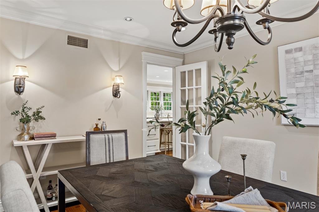 10928 Clayton Road St. Louis, MO 63131 - Photo 17 of 89 Gallery Image 17