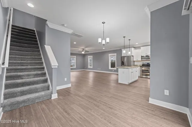 $328,500 | 406 Elgin Road, Hubert, NC 28539