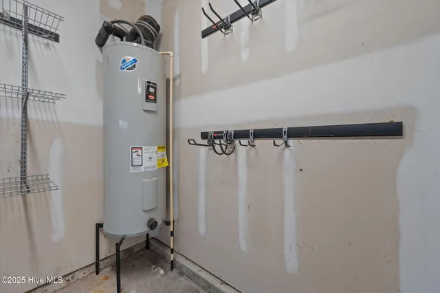 $328,500 | 406 Elgin Road, Hubert, NC 28539