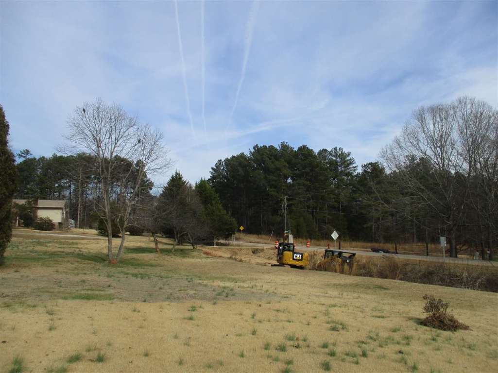 403 Stamp Creek Landing Road Seneca, SC 29672 - Photo 4 of 14 Gallery Image 4