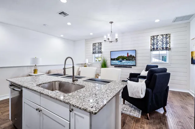 $2,600 | 148 Botanica Drive, Unit ADU), Jupiter, FL 33458