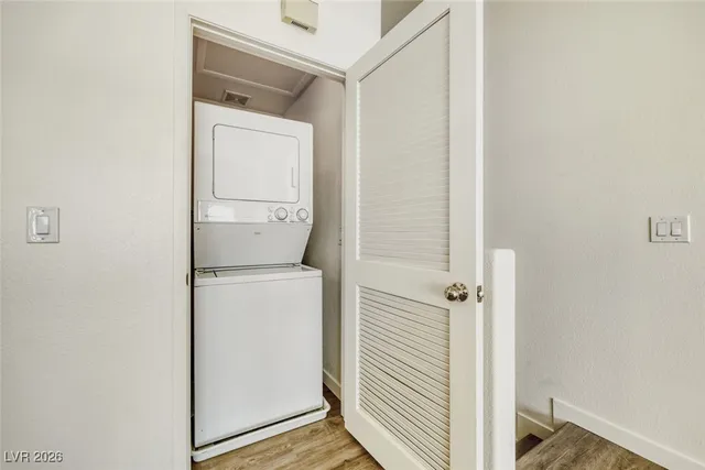 $1,500 | 2572 Land Rush Drive, Henderson, NV 89002