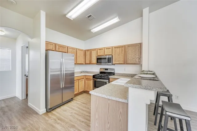 $1,500 | 2572 Land Rush Drive, Henderson, NV 89002