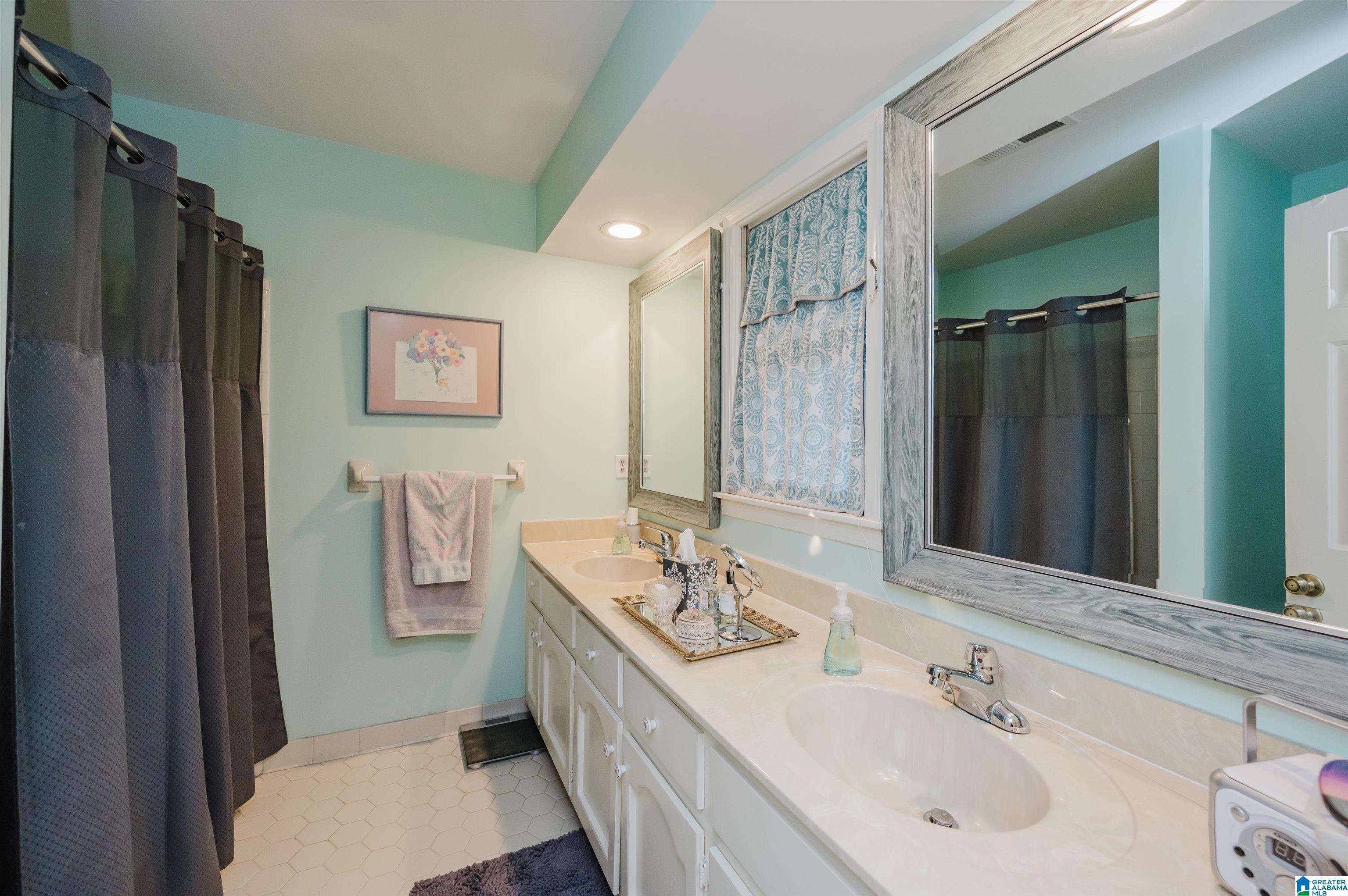 2418 Richelieu Lane Birmingham, AL 35216 - Photo 22 of 38