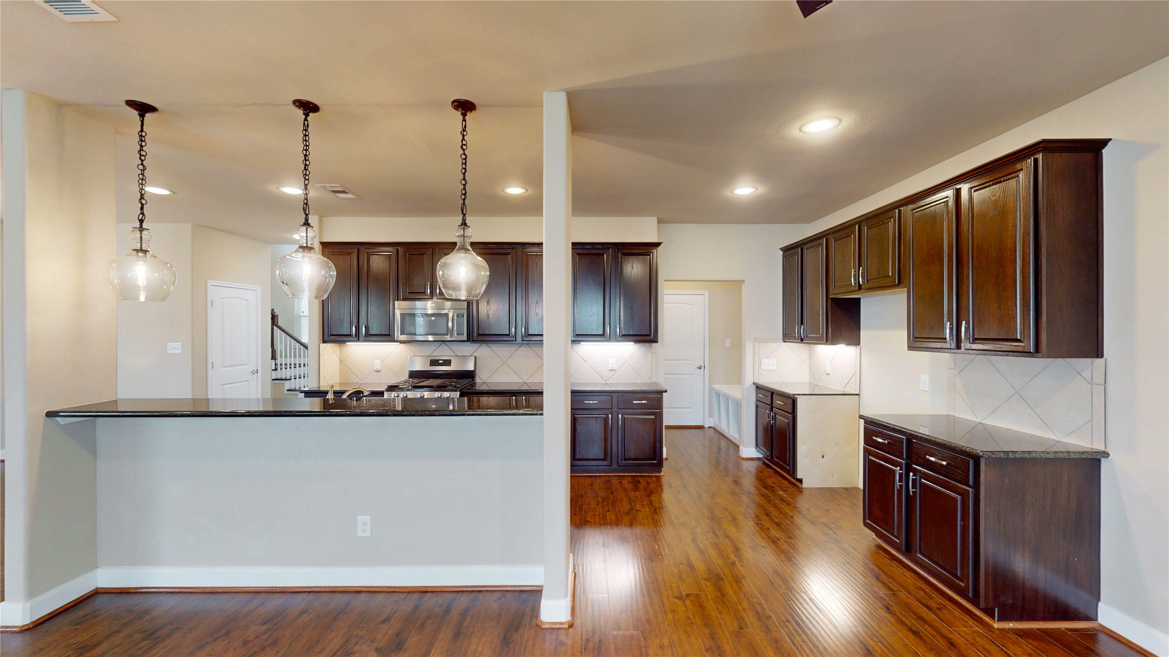 9230 Drewberry Street Houston, TX 77080 - Photo 7 of 31