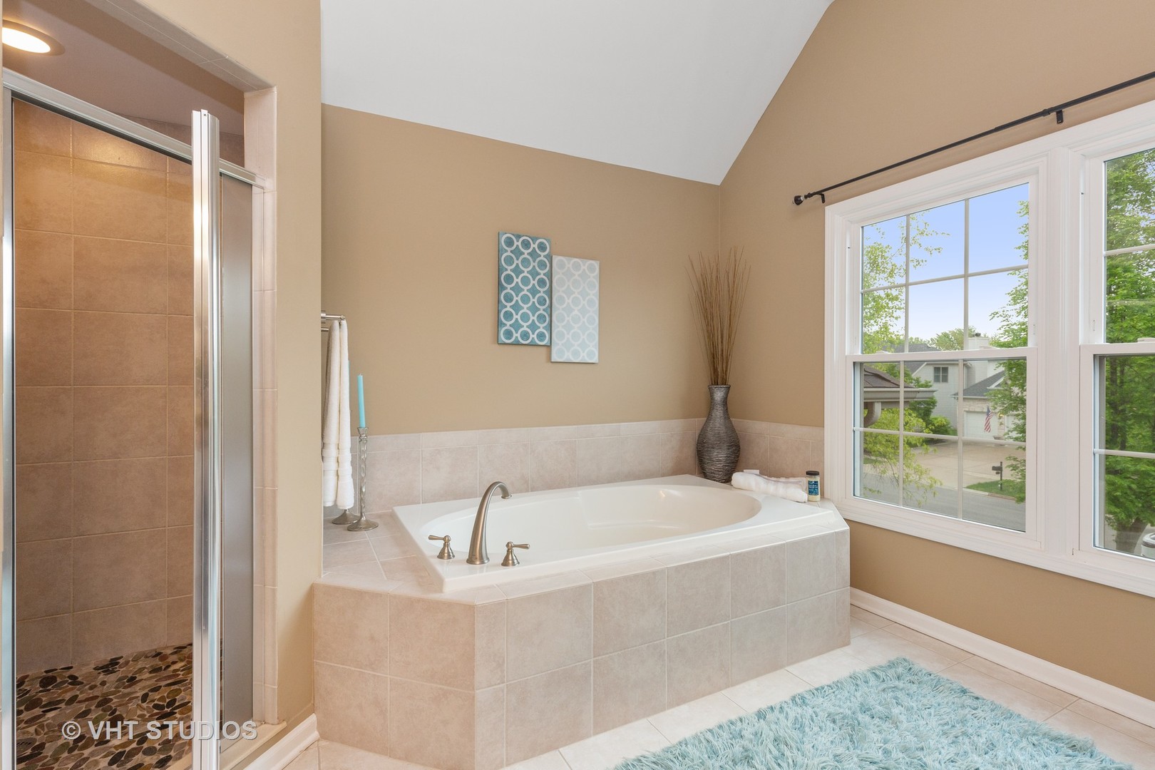 2229 Sutton Drive South Elgin, IL 60177 - Photo 16 of 34