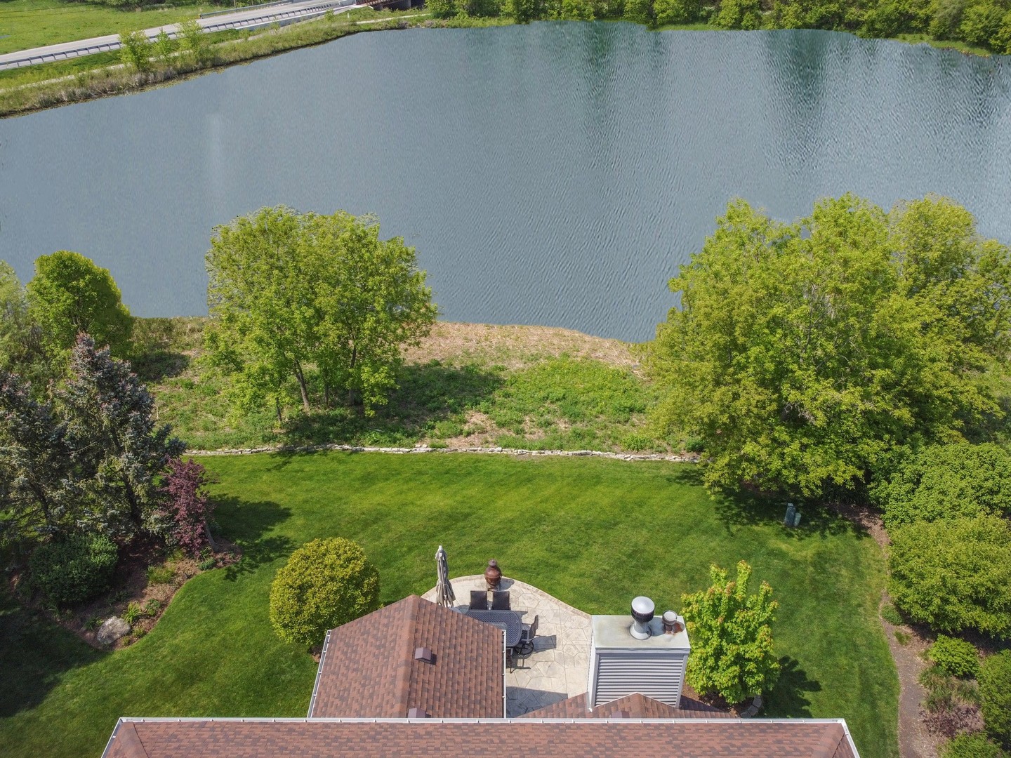 2229 Sutton Drive South Elgin, IL 60177 - Photo 28 of 34