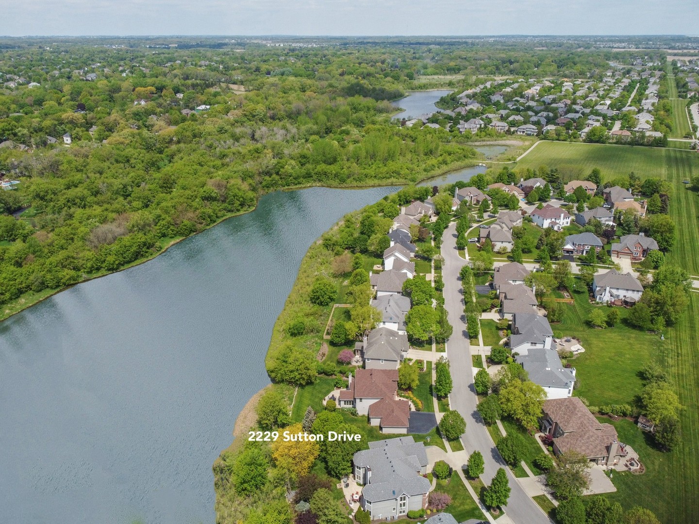 2229 Sutton Drive South Elgin, IL 60177 - Photo 30 of 34